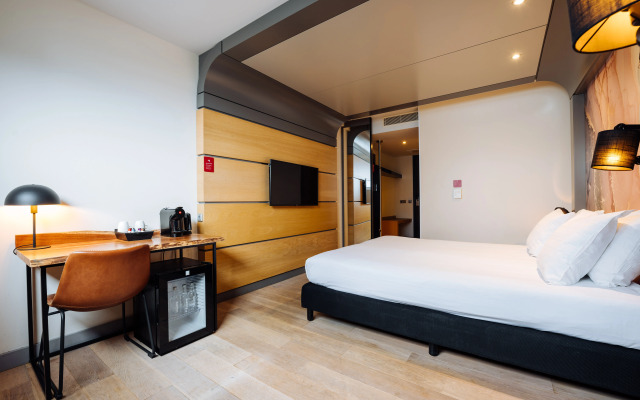 Leonardo Hotel Almere City Center