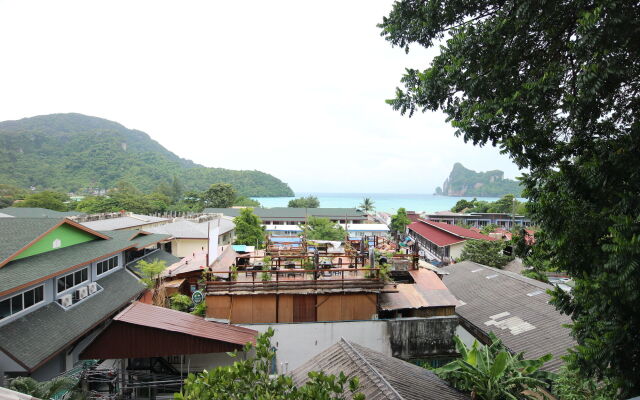 Tara Inn at The Rock