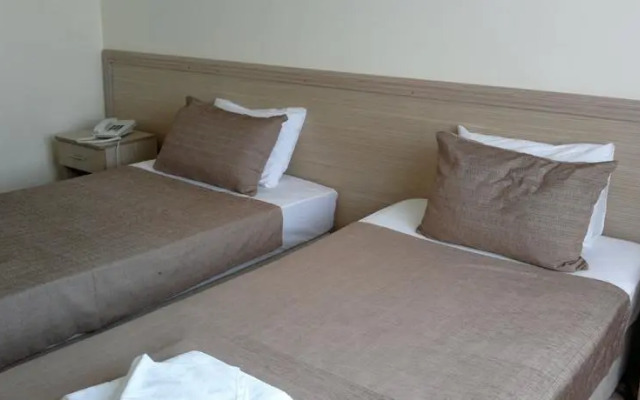 Paradise Garden - Kas Uygulama Hotel