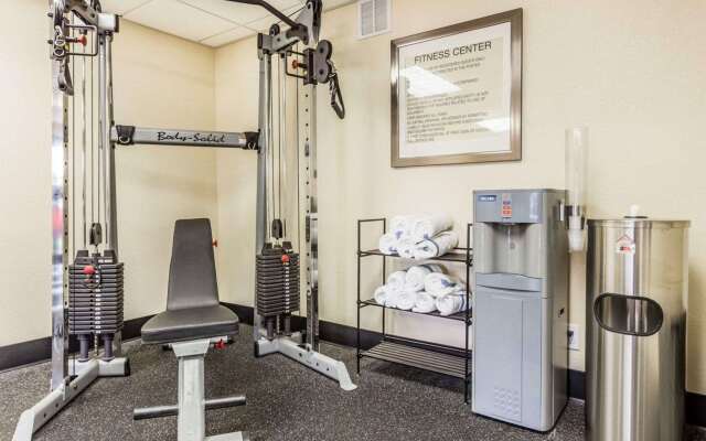 Quality Inn Mt. Pleasant - Charleston