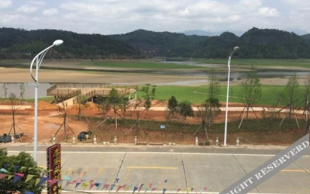 Tai Ning Da Jing Hu Li Jia Cai Guan