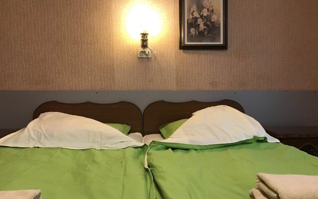 Green Yard Hostel