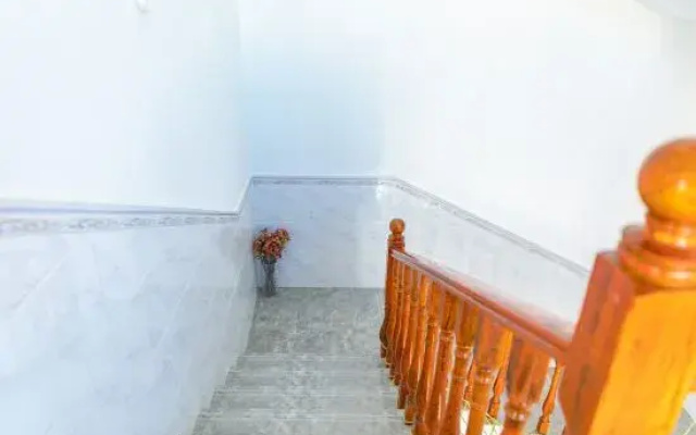 Dali Yimian Mountain View Homestay (Caicun Longqi Wharf Branch)