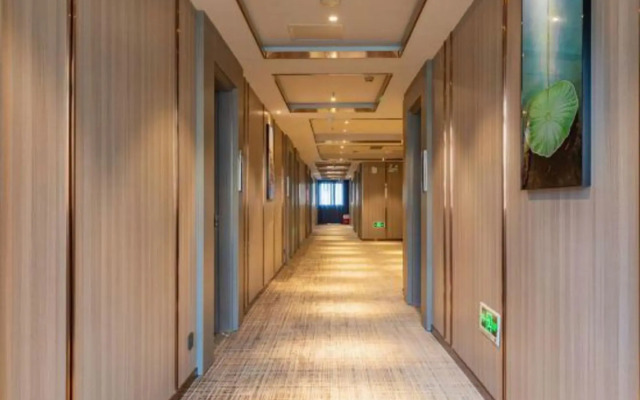 Yue Xiang Wuchuan Hotel