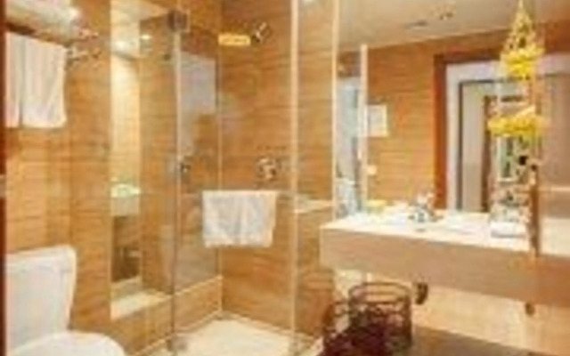 Ru Dong Hotel