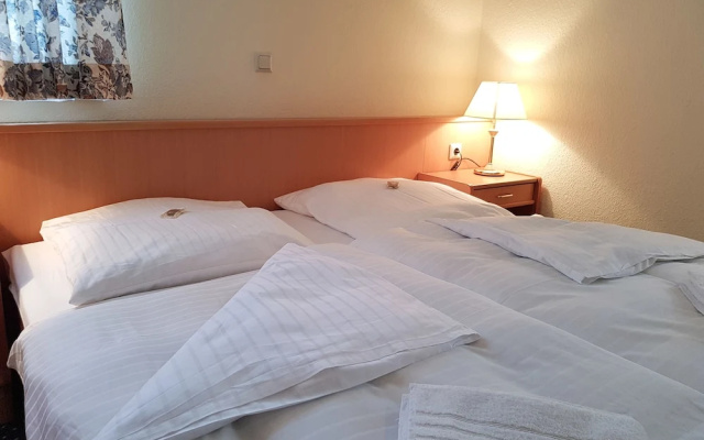 Hotel Altberesinchen