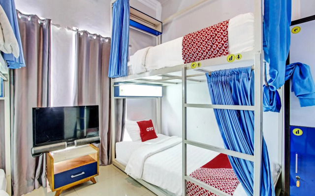 Nau Hostel