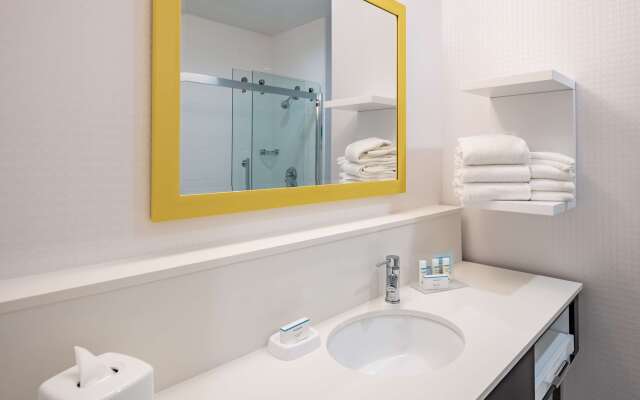 Hampton Inn & Suites Dallas/Plano Central