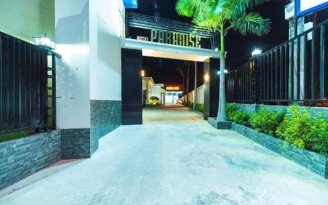 Paradise Hotel