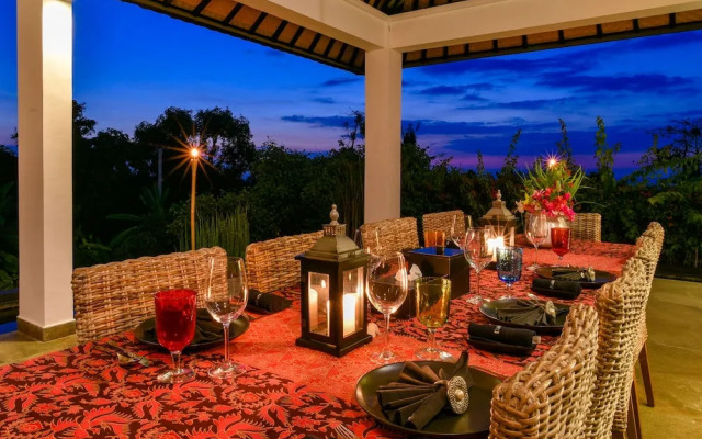 Lovina Residence