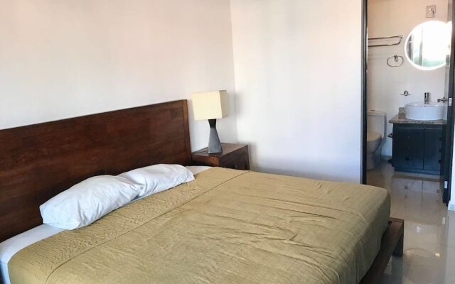 Apartment 101-2 Amalfi by Slieva Near 5th Avenue