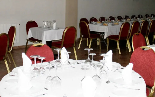 Hotel Los Barruecos by Croma