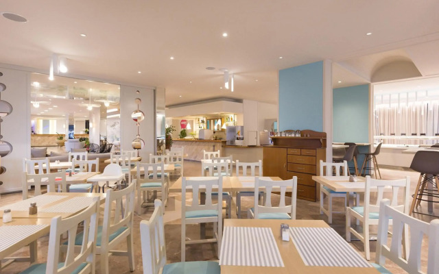 Hotel Cooee Albatros