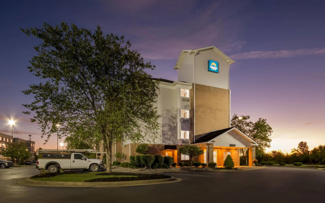 Suburban Studios Clarksville-Louisville North