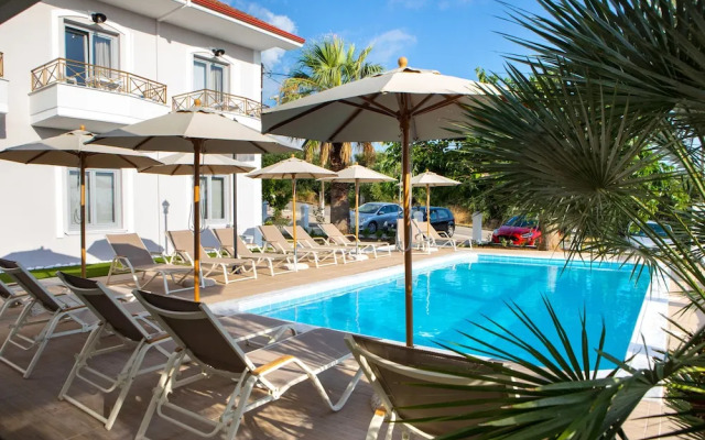 Caretta - Caretta Hotel