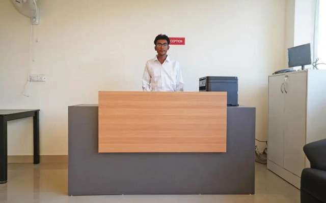 GMD Vasundhara by OYO Rooms