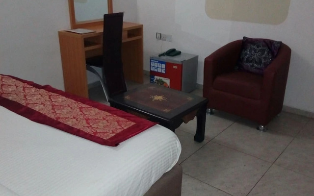Laurintin Rose Hotel