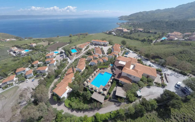 Belvedere Aeolis Hotel