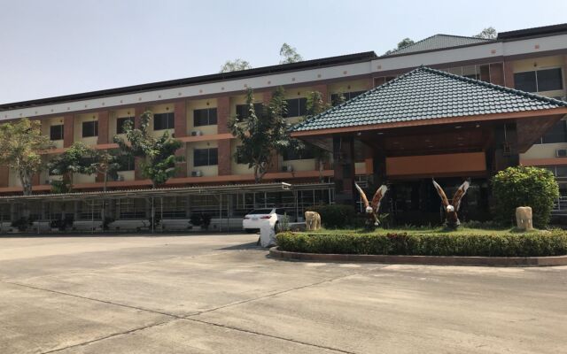 Lopburi Residence 2 Hotel And Resort