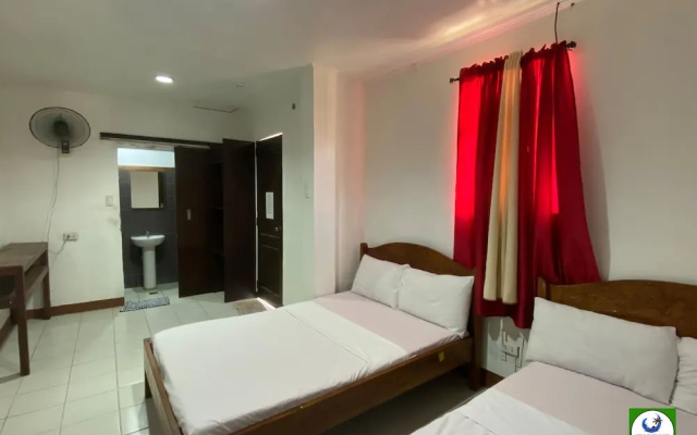 Shoreland Beach Resort by Cocotel