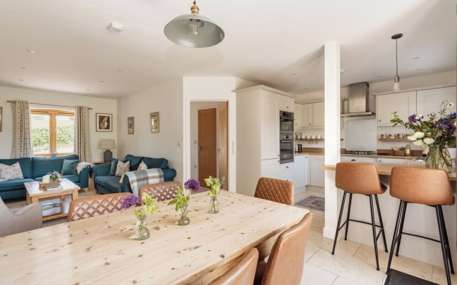 Tokenhill Cottage