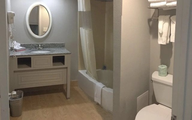 Sun and Sand Resort Oceanfront Suites