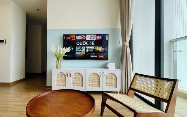 Cindy Vinhomes Skylake Apartments