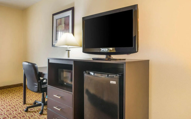 Quality Inn & Suites
