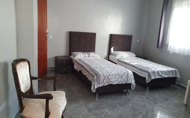 APARTMENT AYOUB -for families only-