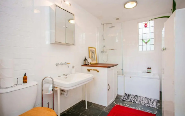 Studio Flat Near Broadway Market