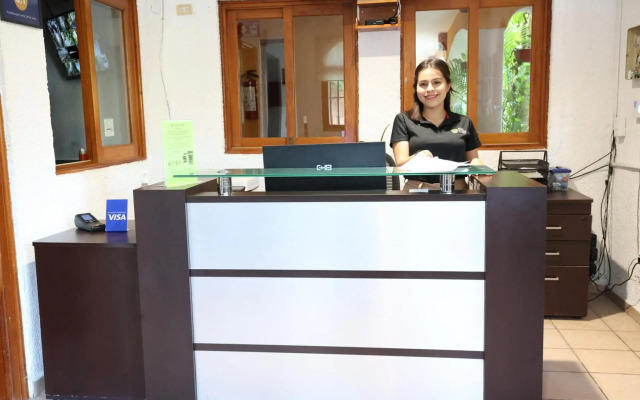 Hotel Bosque Caribe , 5th Av Zone