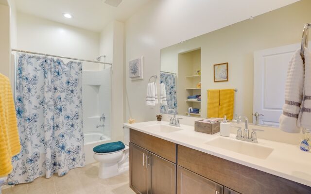 Modern Tucson Retreat w/ Patio & Community Pool!