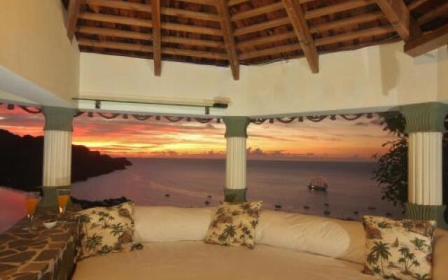 Tropical Hideaway