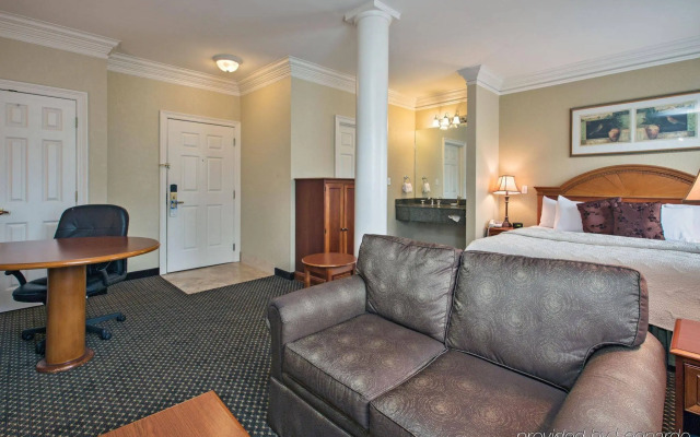 Spark by Hilton Lafayette South