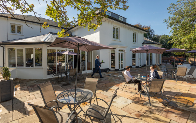 Mercure Oxford Hawkwell House Hotel