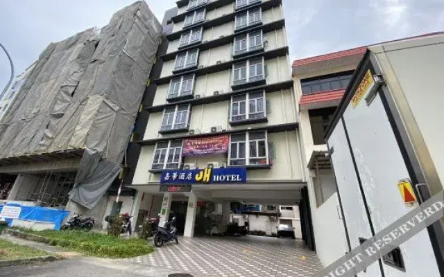 Super 8 Hotel