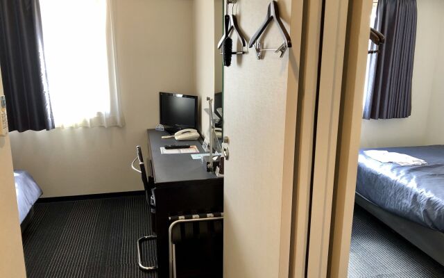 Nesthotel alt. Meguro Station