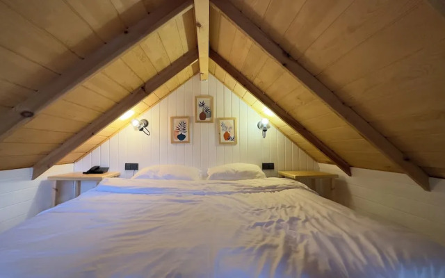 Pentalow Cabin