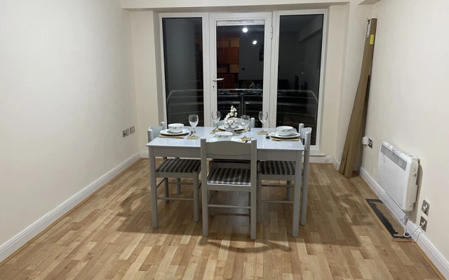 Royal Plaza Apartments