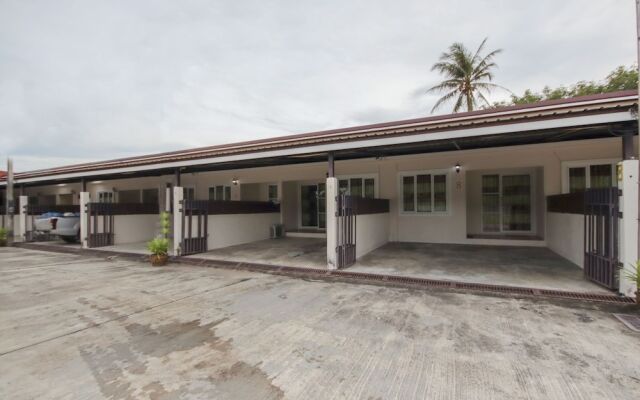 OYO 75331 Hareeya Hotel