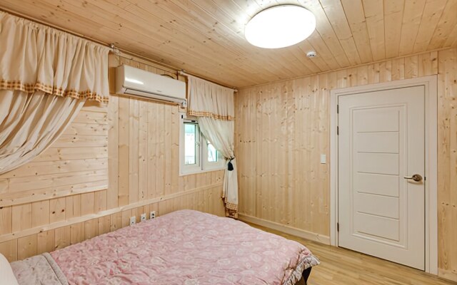 Tongyeong Ji and Park Pension