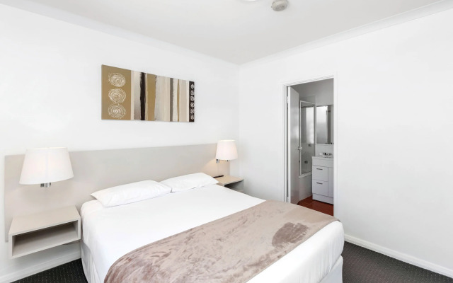 Hillarys Harbour Resort