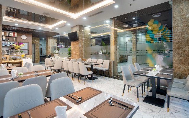 Tan Phuong Nam Hotel & Apartment