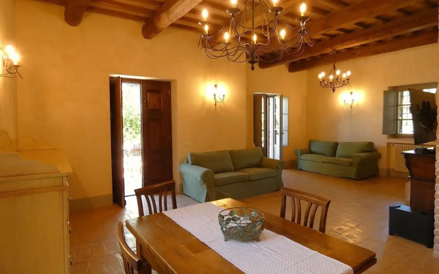I Escape to Umbria, Quiet