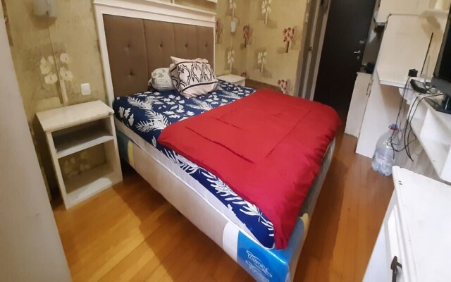 OYO 93439 The Suites Metro Apartment By Interindo