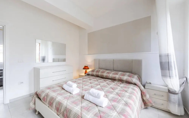 Elegant Apartment Comfort in Shkod r s Heart