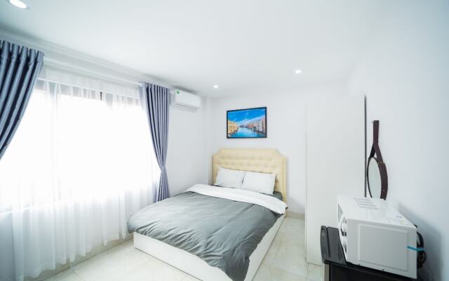 Parkhomes Service Apartment