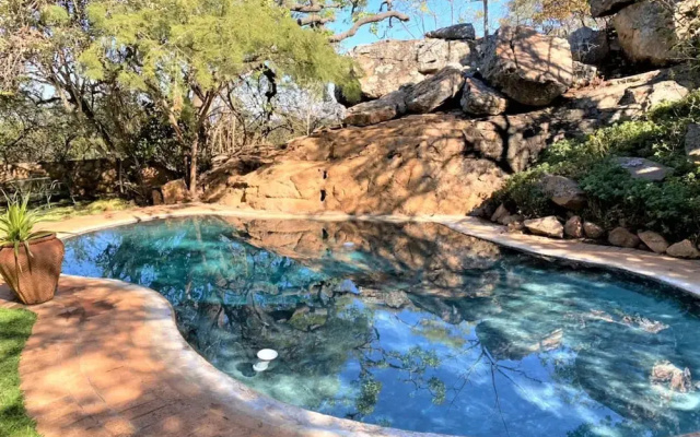 Double Lodge in Natural African Bush - 2111