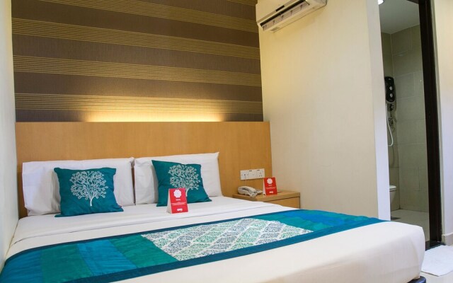 OYO 158 My Signature Hotel