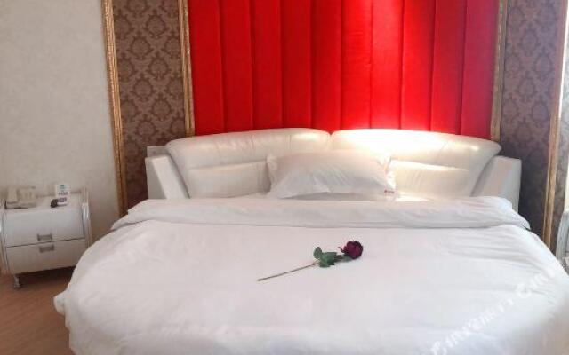 Yihe Express Chain Hotel (Zhenjiang South High-speed Railway Station)